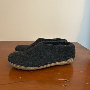 Glerups wool slippers
